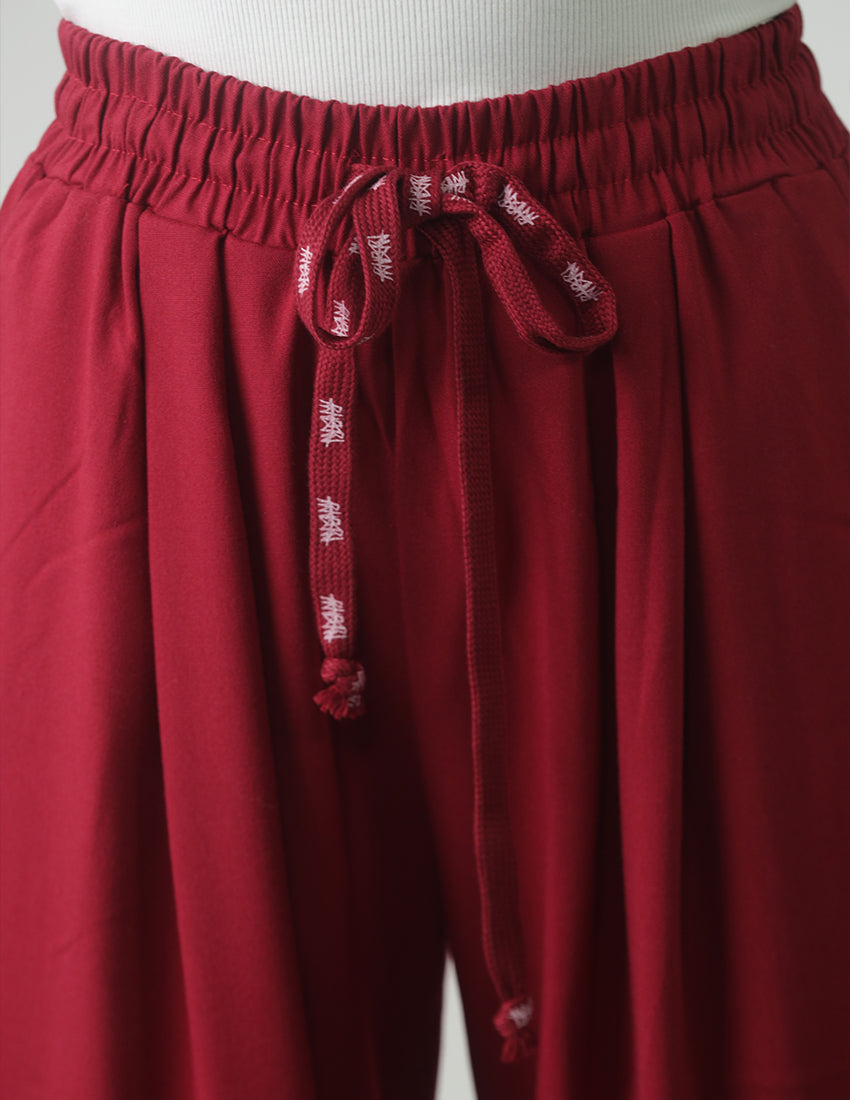 بنطلون قماشي واسع الساق مع حبال للخصر