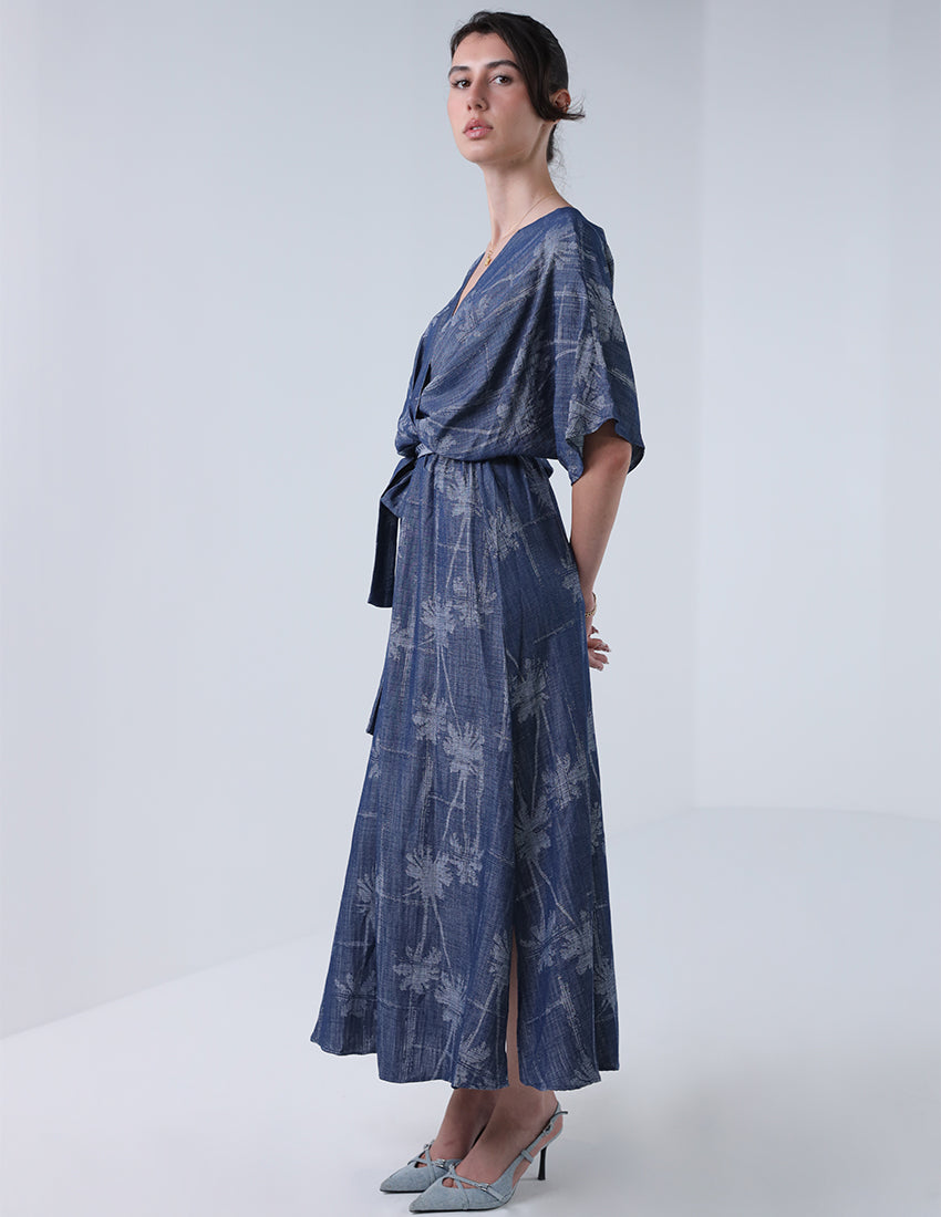 فستان على طراز الكيمونو