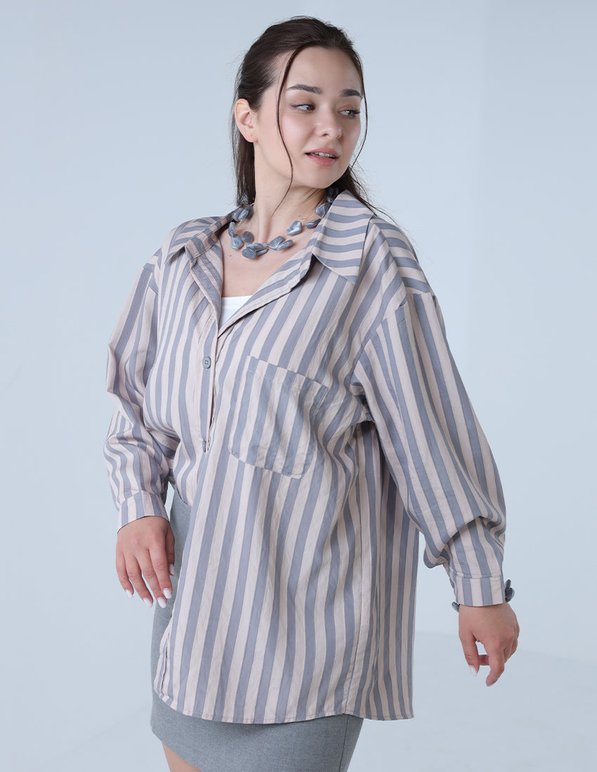 Oversized striped shirt with one side pocket
