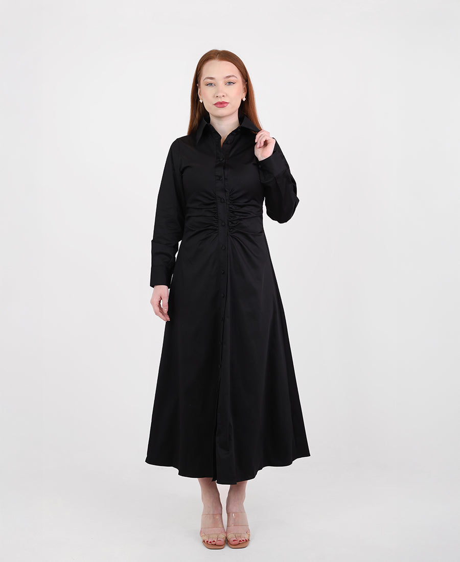 Long dress with a ruffled waist and buttons