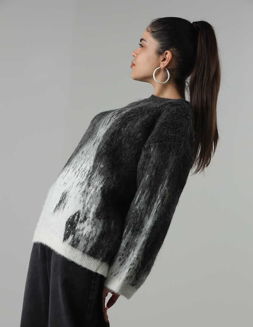 سترة صوفية محبوكة بطبعة تجريدية وأكمام واسعة