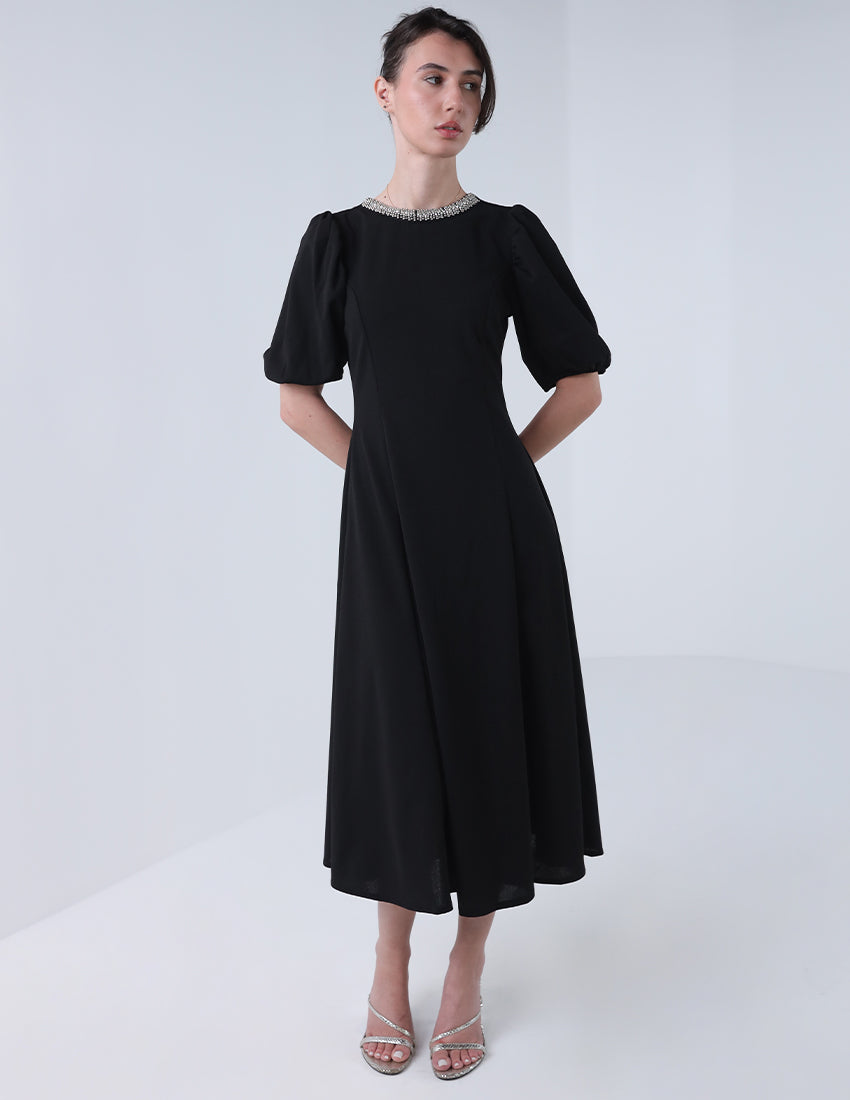 Flowy midi dress with a round neckline and rhinestones