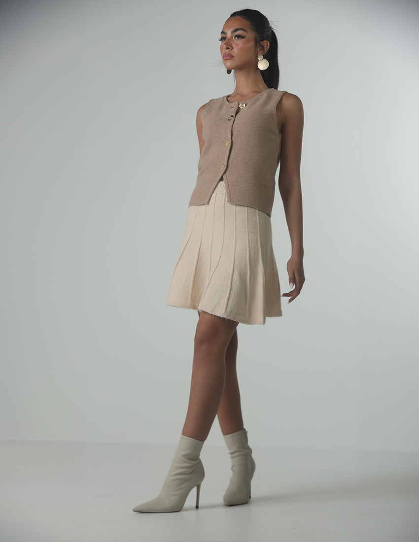 Tricot Sleeveless Vest with Gold Buttons