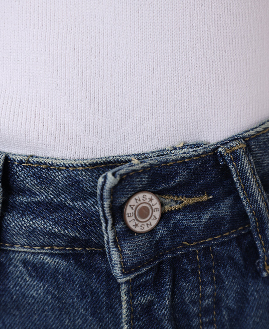 Straightcut cropped dirty blue jeans