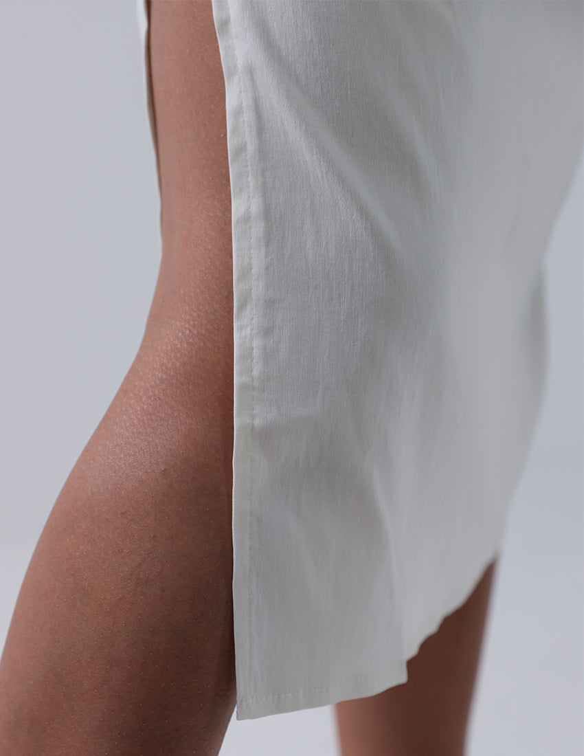 فستان ميدي مكشوف الكتفين