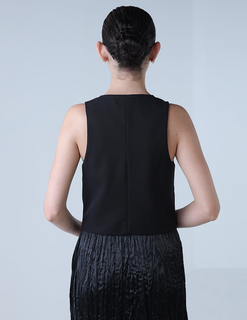 سترة بدون أكمام مع أقواس