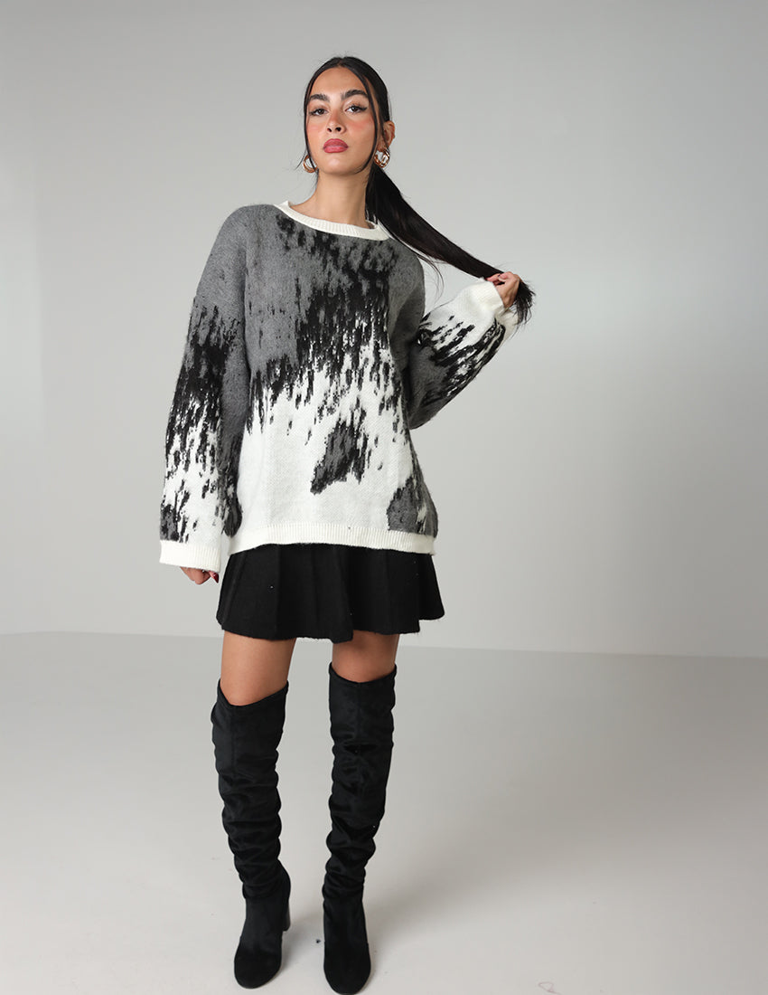 Tricot Top in Abstract Grey and White - Crew Neckline