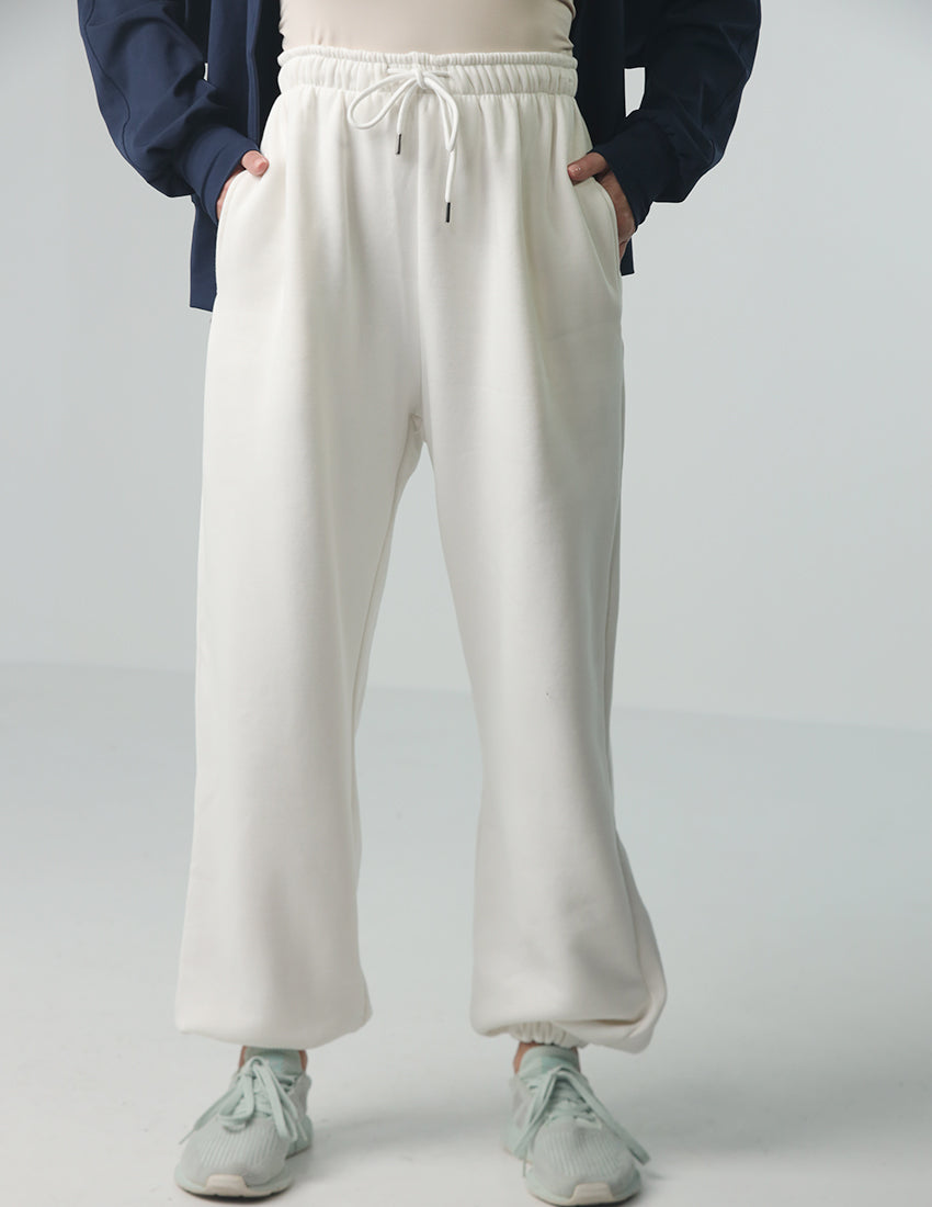 Cotton Sweatpants with Elastic Legged Design
