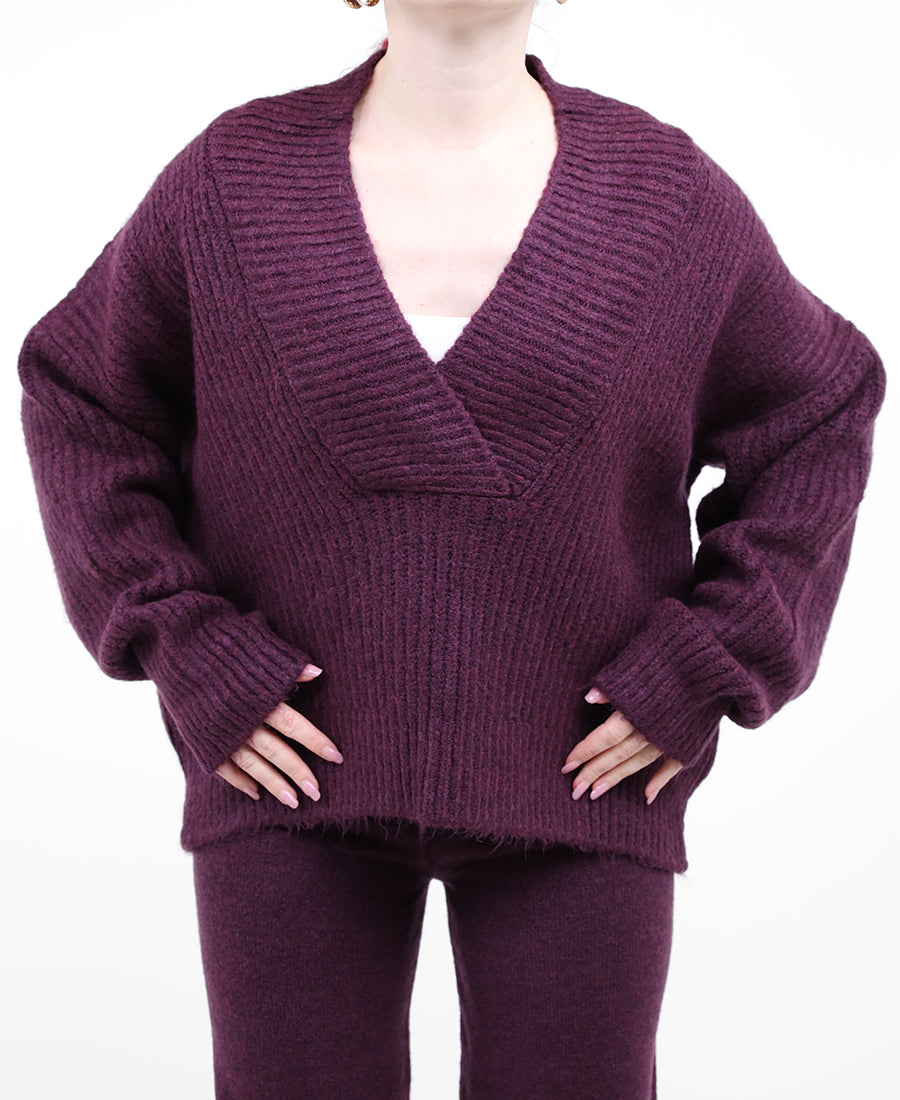 Oversized V-neck sweater