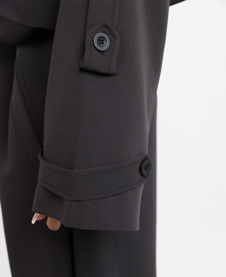 Oversize trenchcoat with belt