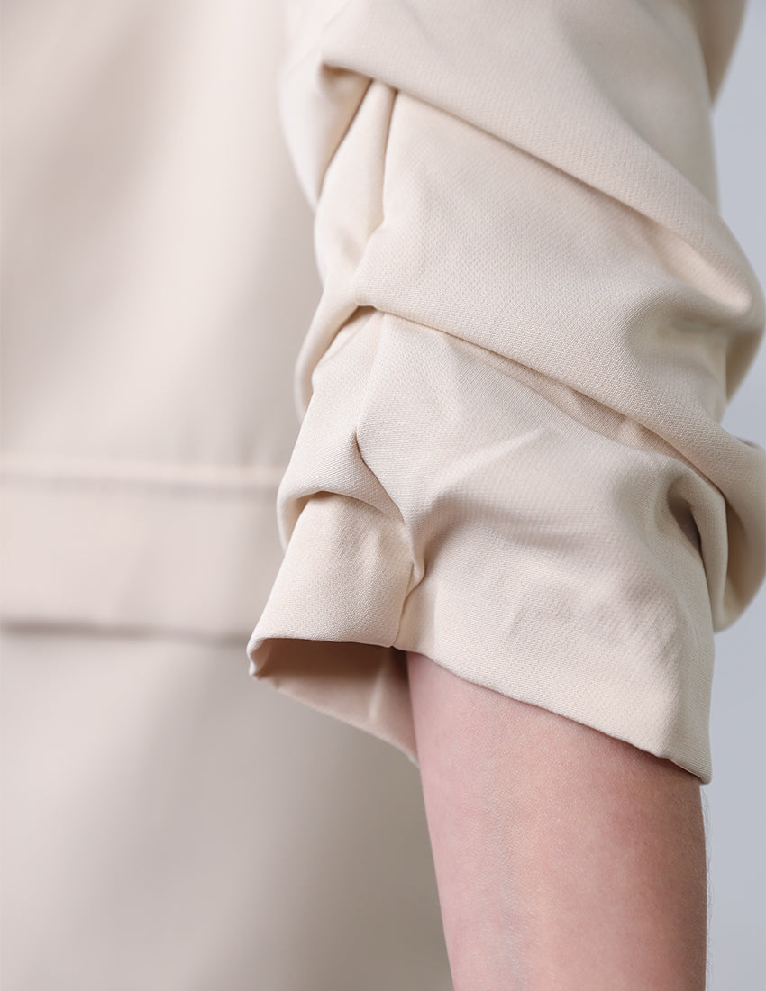 Oversized blazer with gathered sleeves