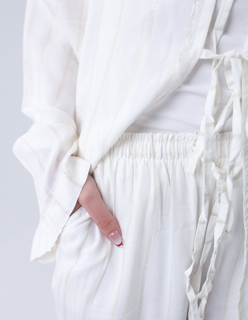 بدلة كتان مخططة من قطعتين