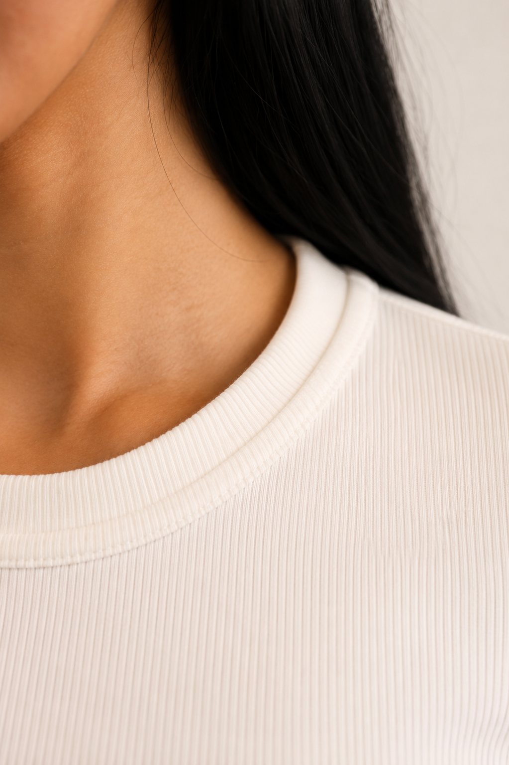 Button-down chest T-shirt
