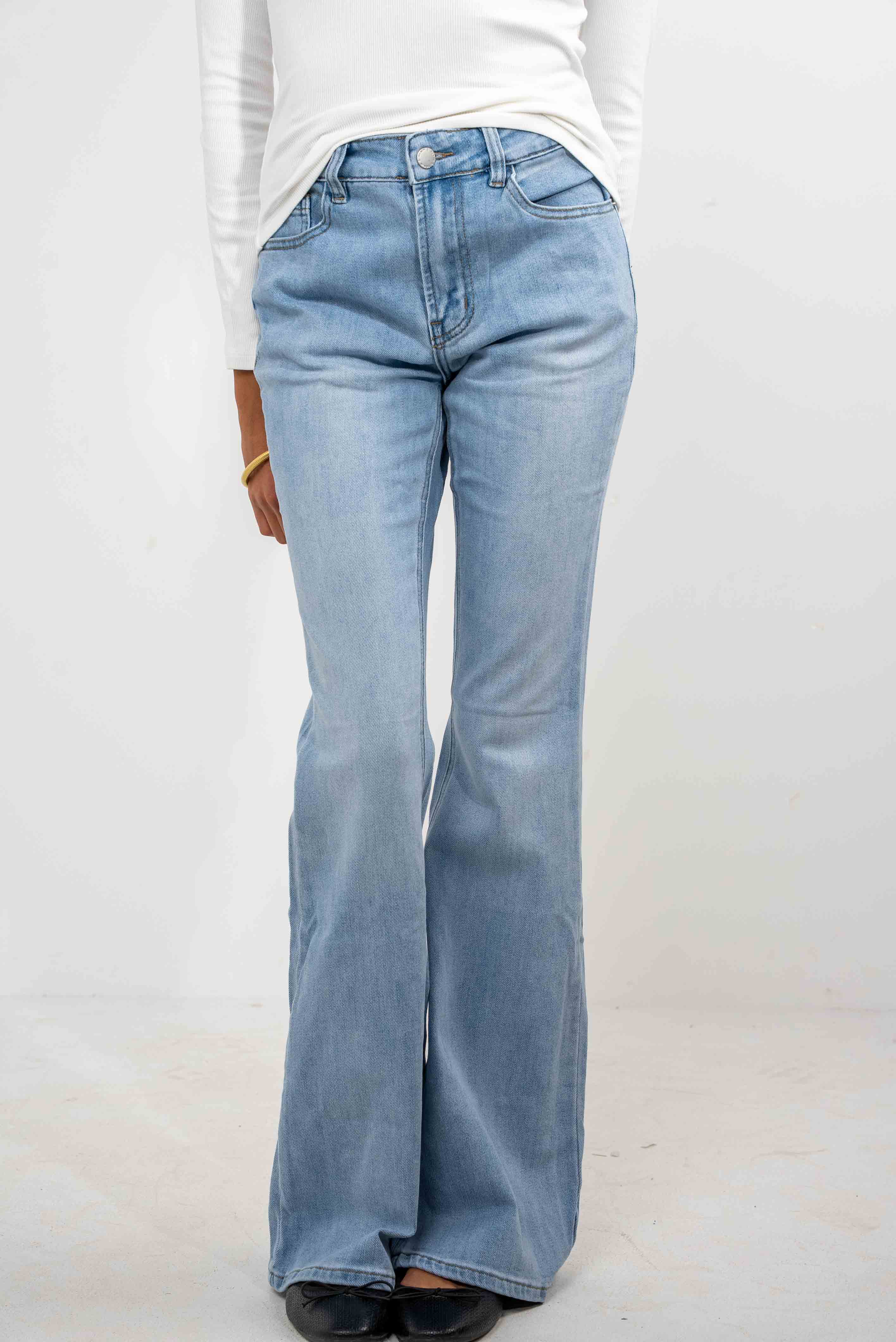 Charleston Cut Light Denim