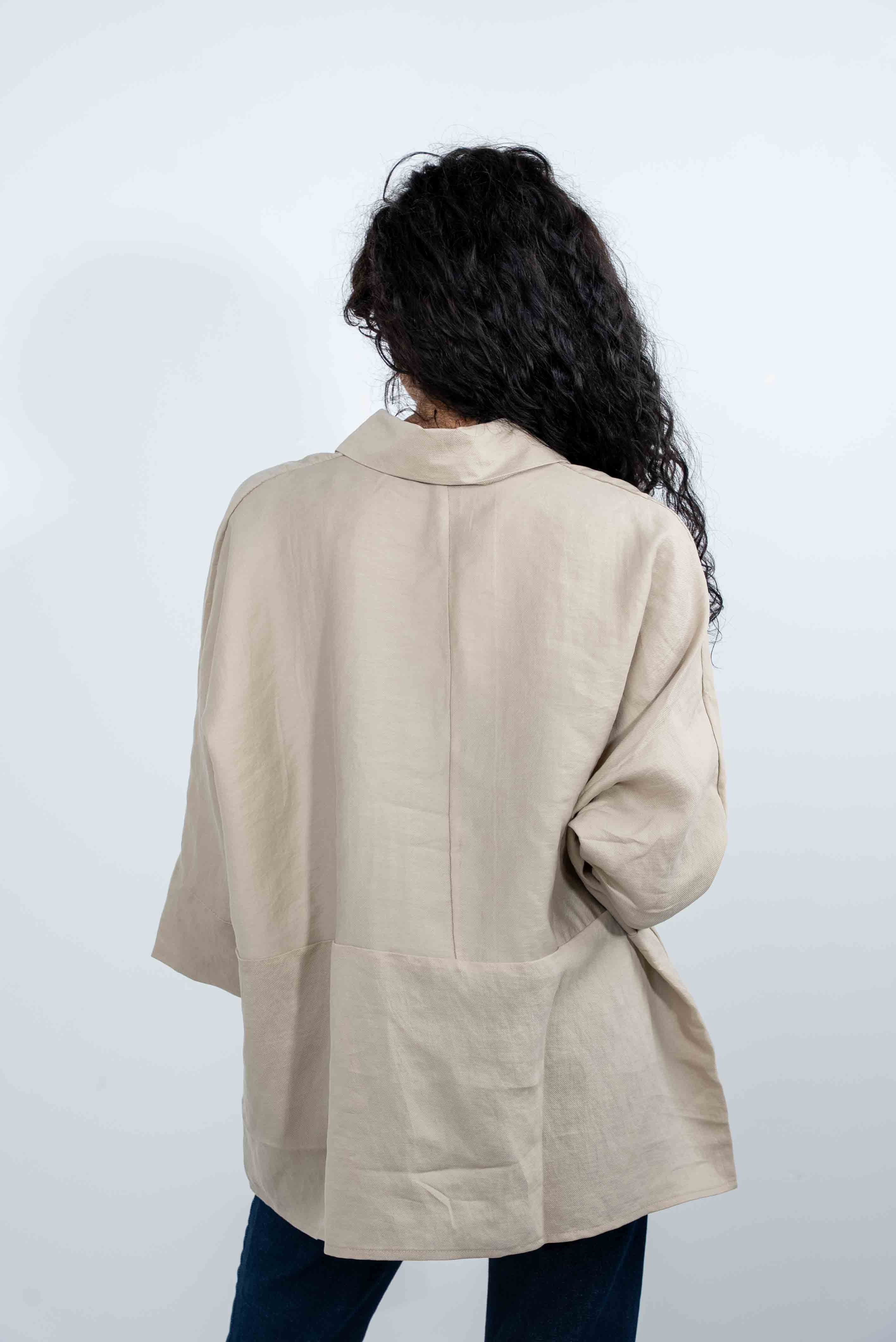 Beige Chic Essential