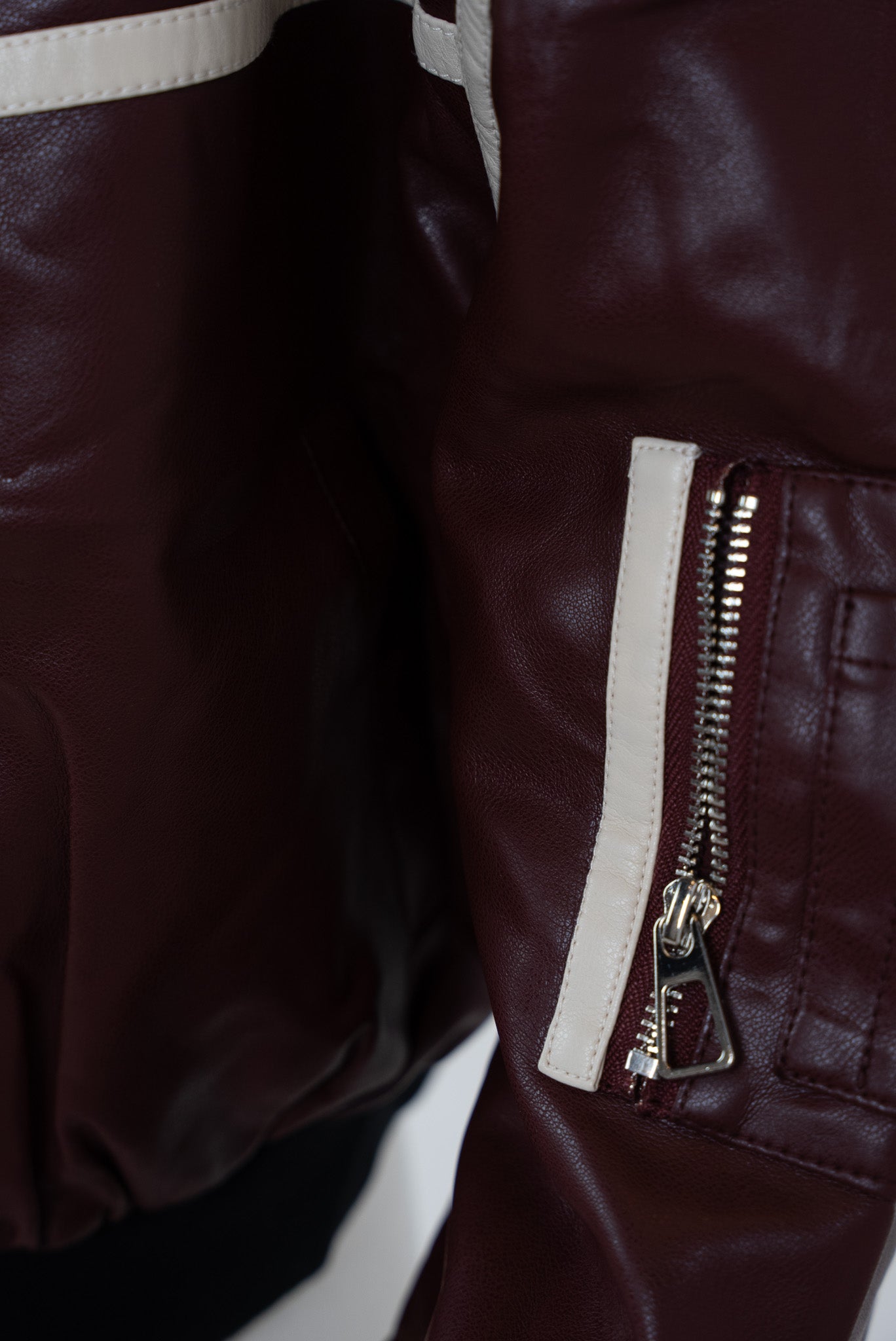 Cropped bomber leather jacket