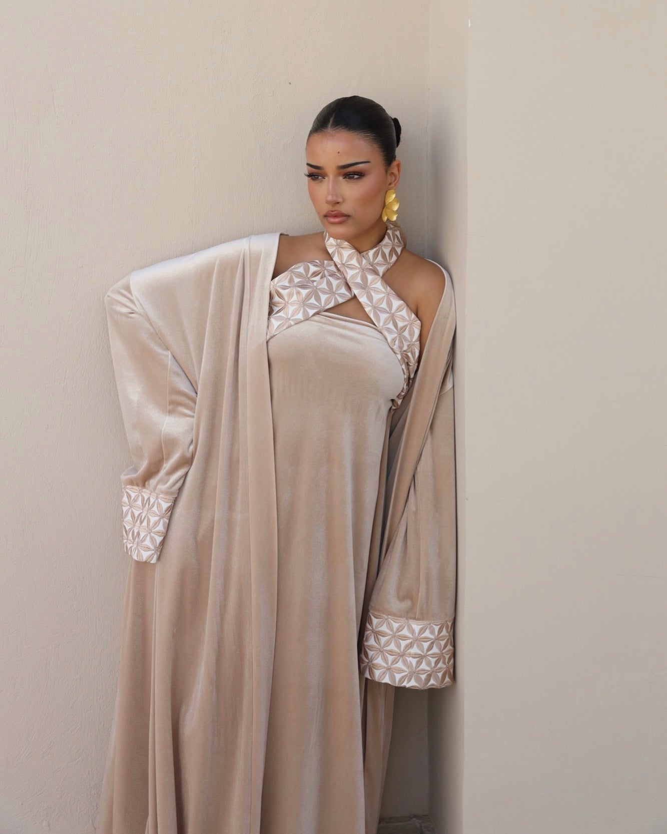 Velvet abaya with X chest dress set