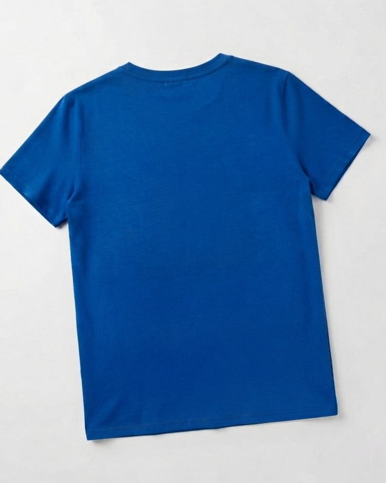 Blue T-shirt with a bear print