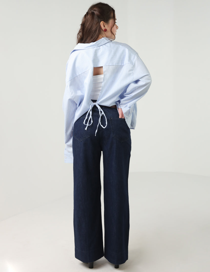 بنطال جينز واسع الساق