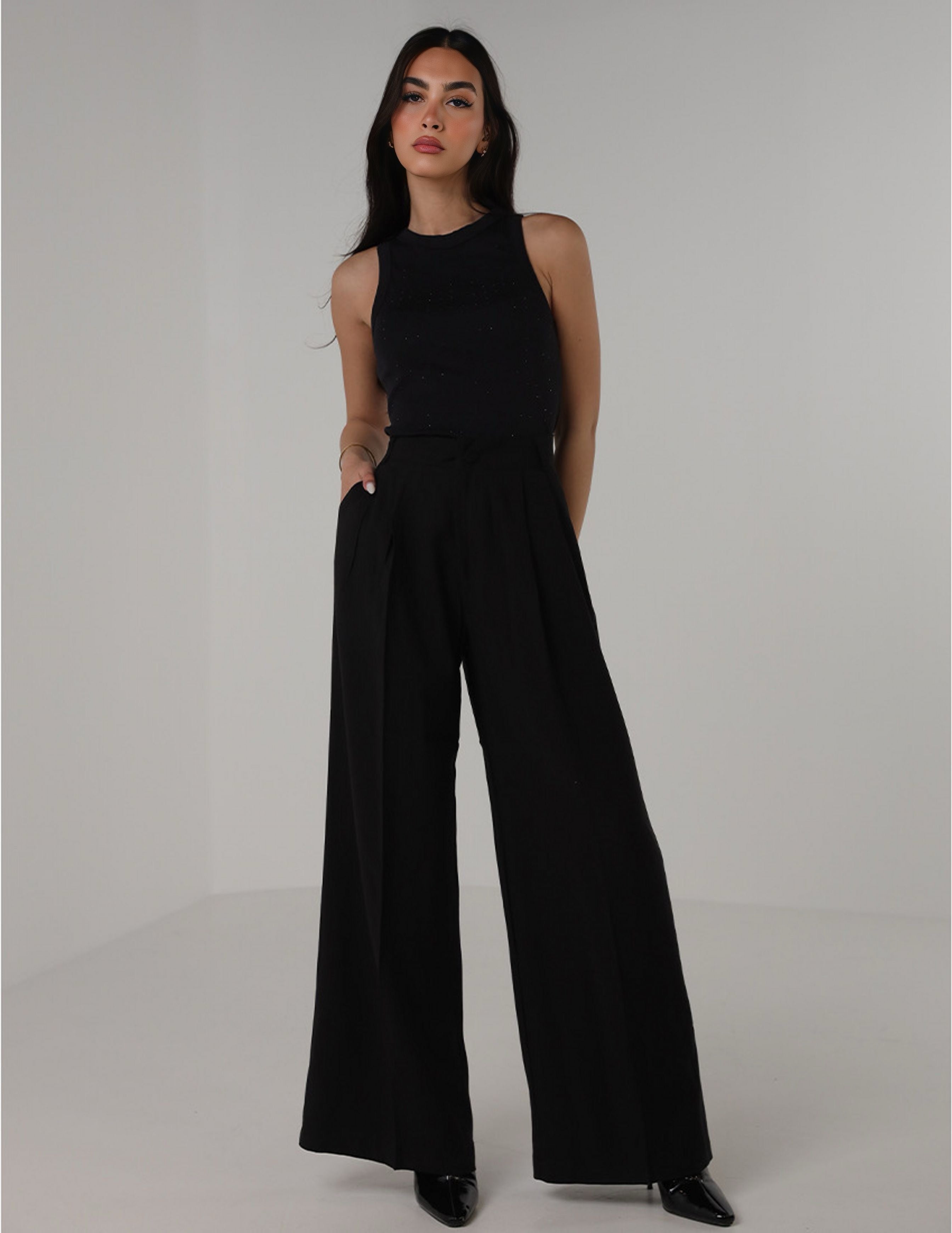 Wide-Leg Pleated Trousers