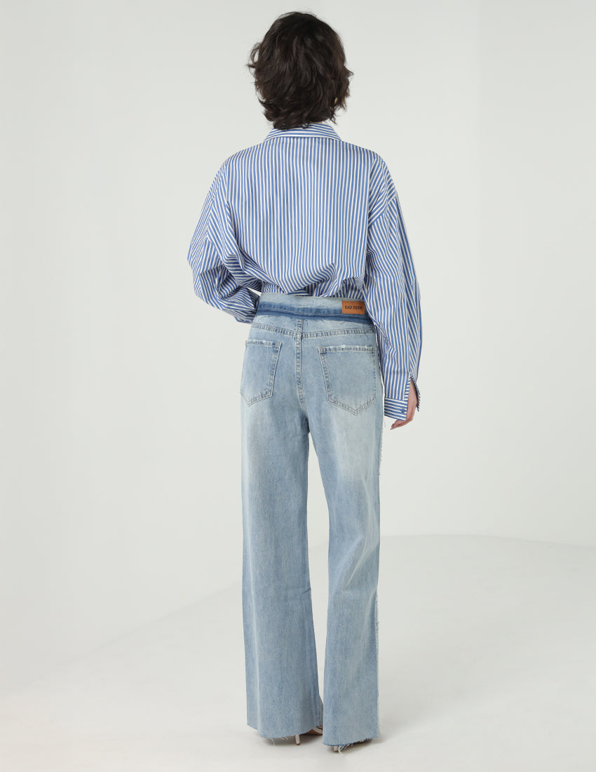 بنطال جينز واسع الساق