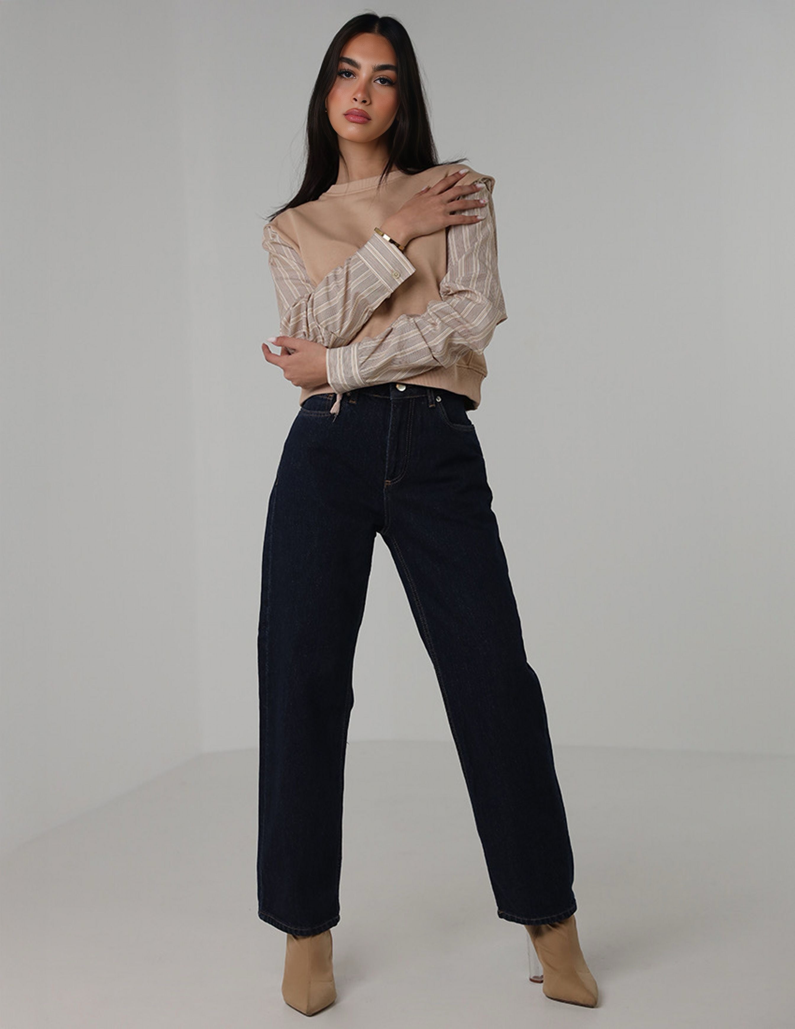 Straight-Leg High-Waist Jeans