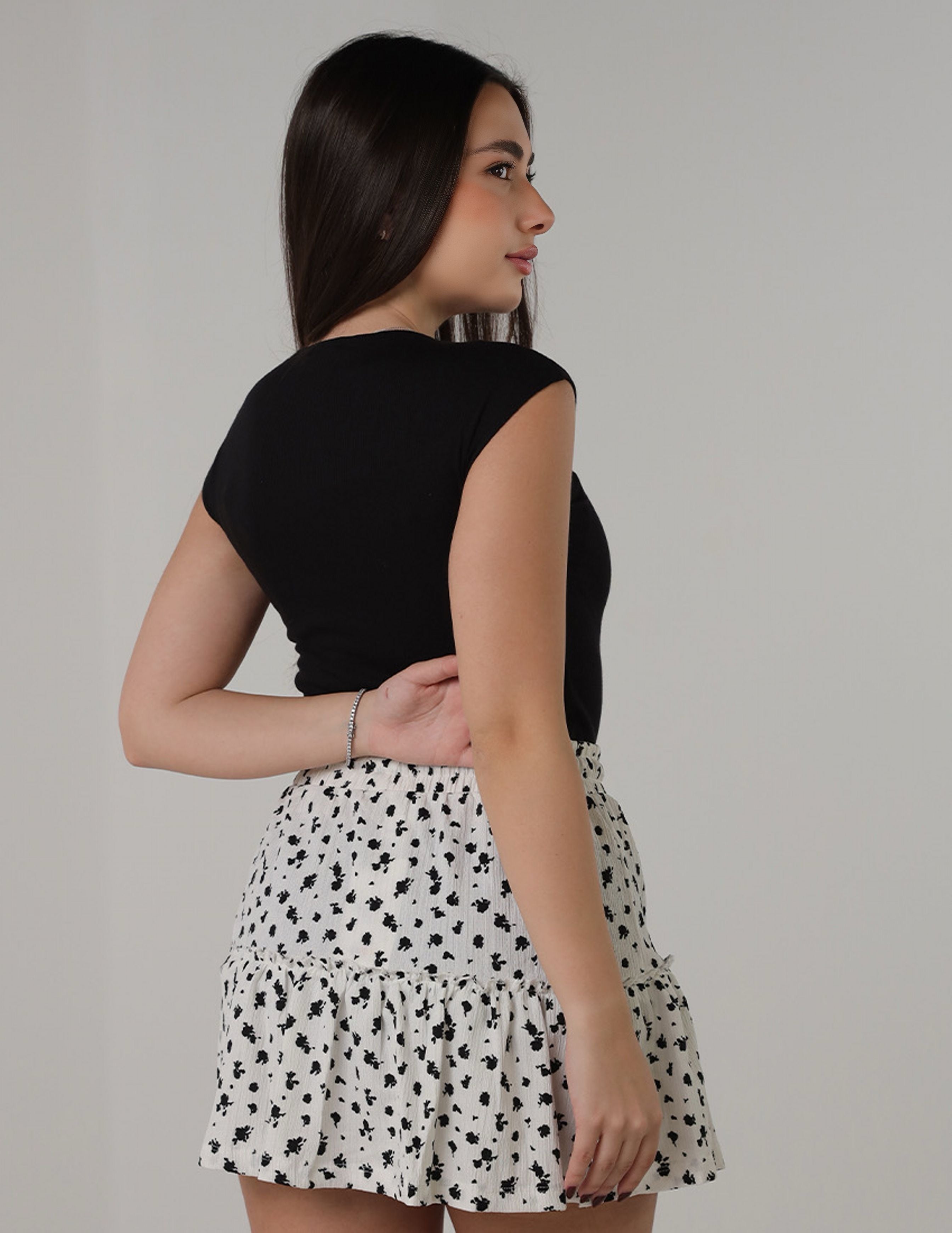 Floral Printed Tiered Mini Skirt - White & Black