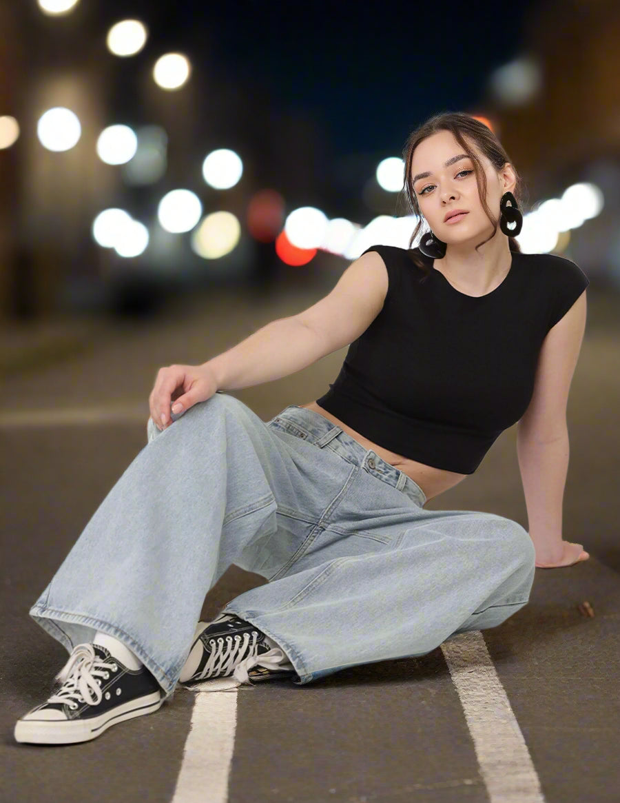 Wide Legged Jeans