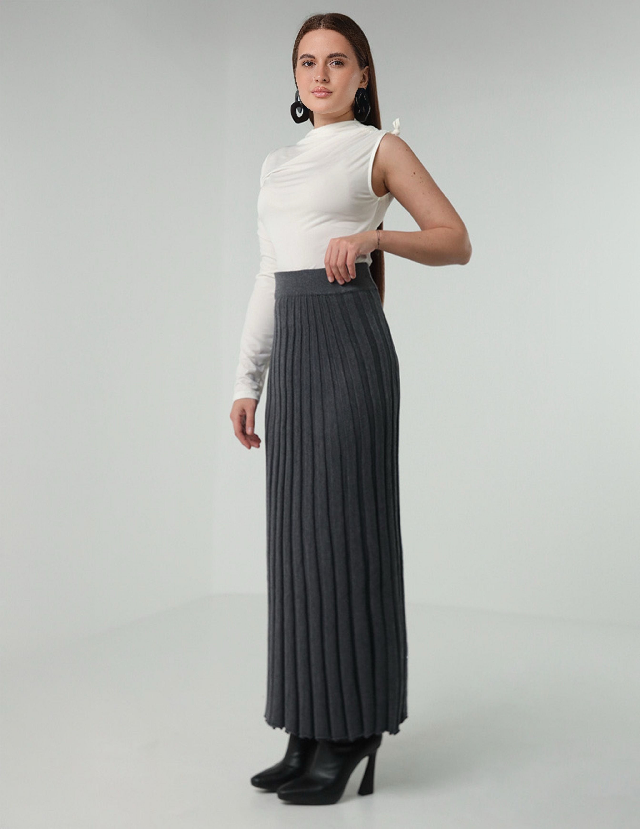 High-Waist Long Skirt – Burgundy and Grey