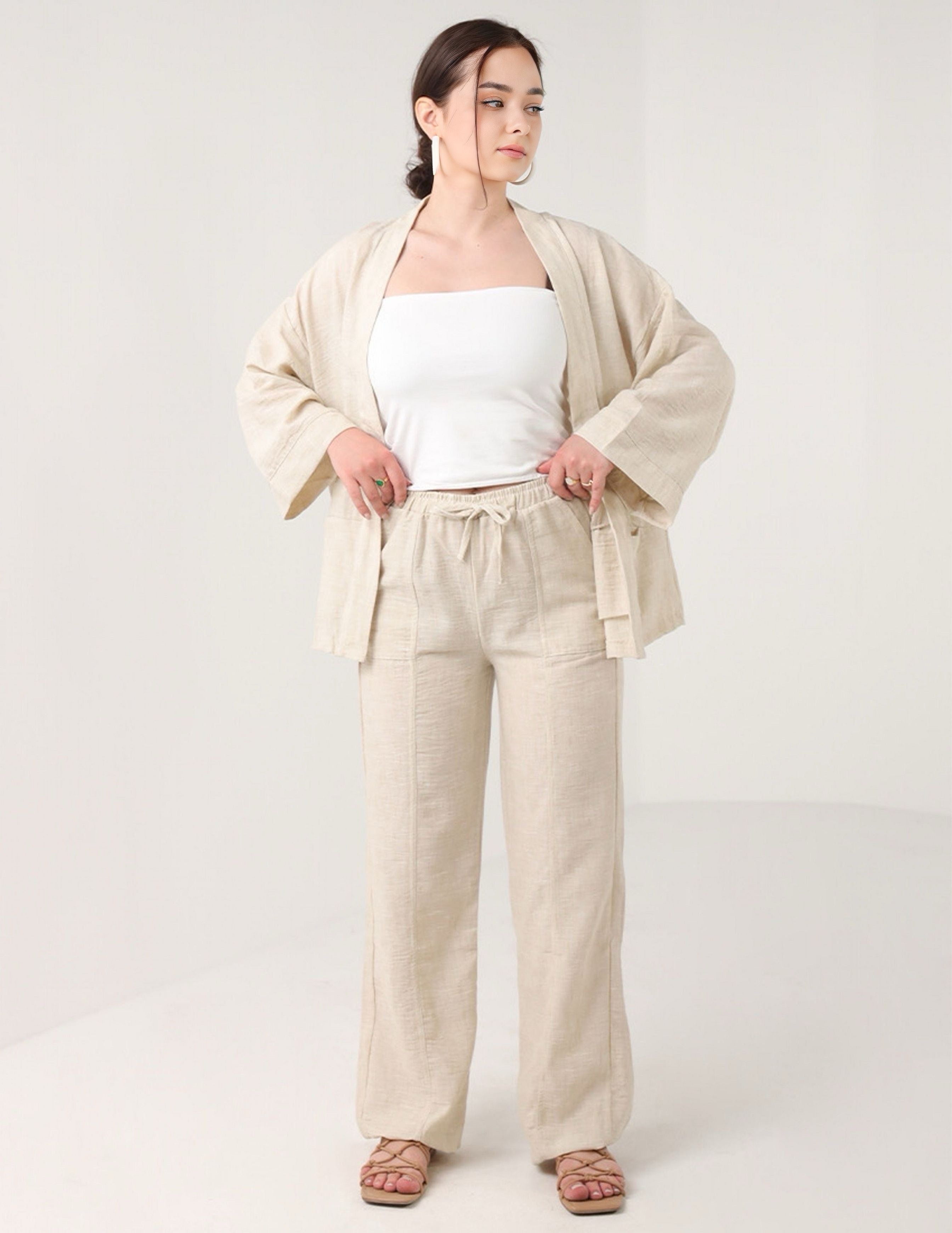 بنطلون بقصّة مستقيمة