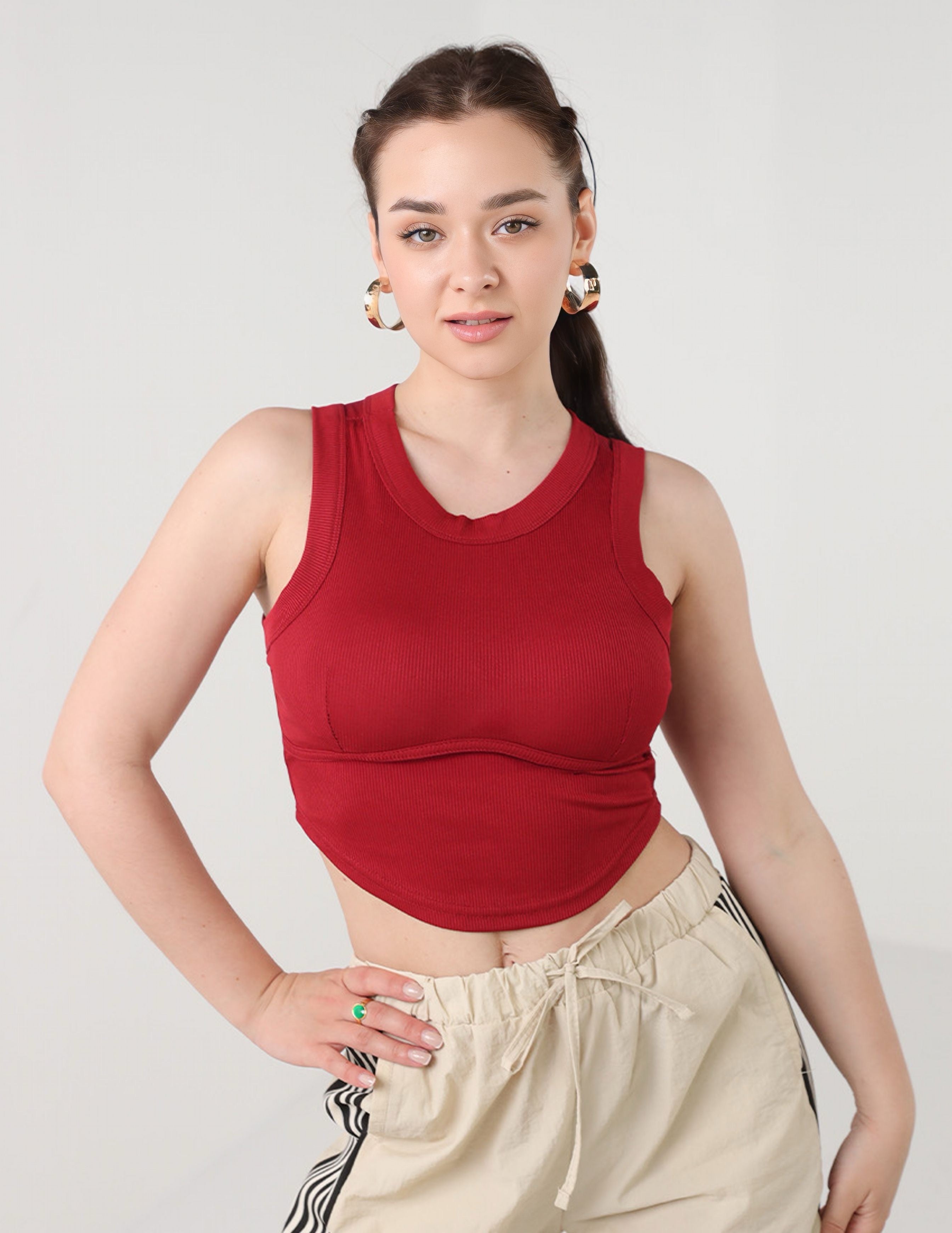 قص الجزء العلوي القصير