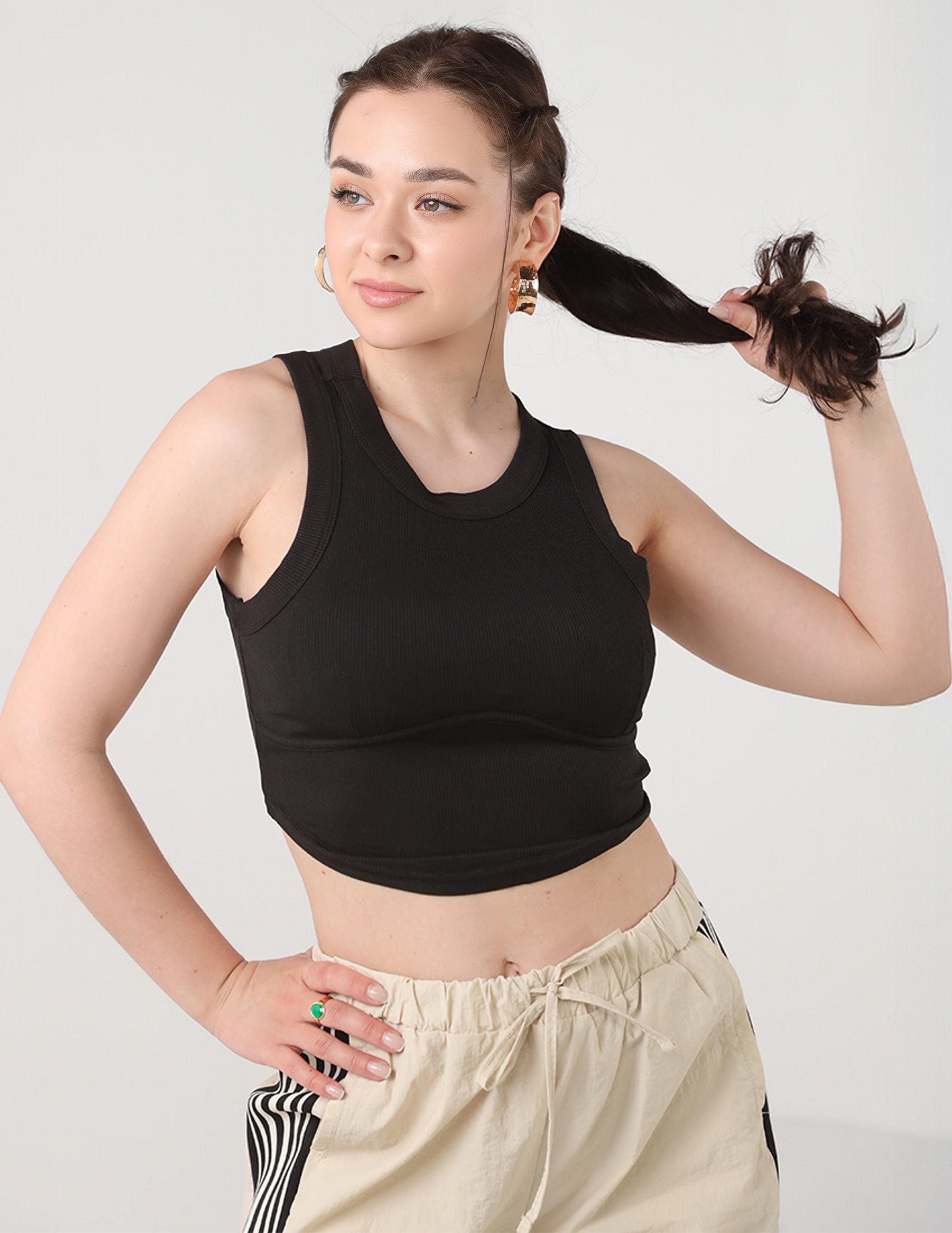 قص الجزء العلوي القصير