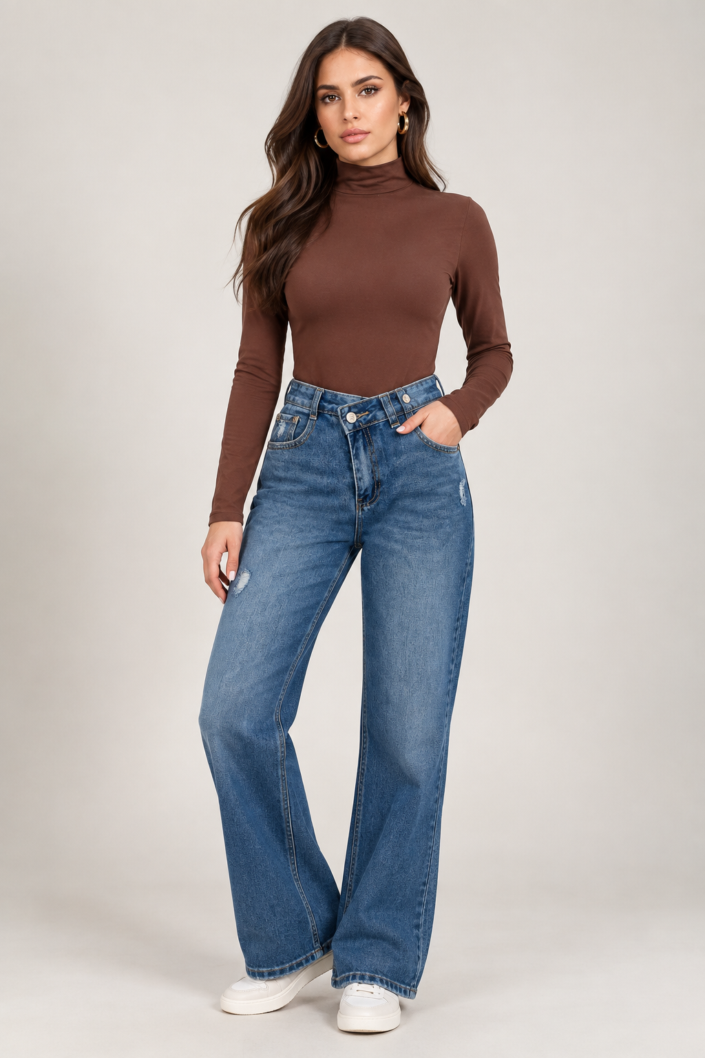 Straight cut jeans with two diagonal buttons