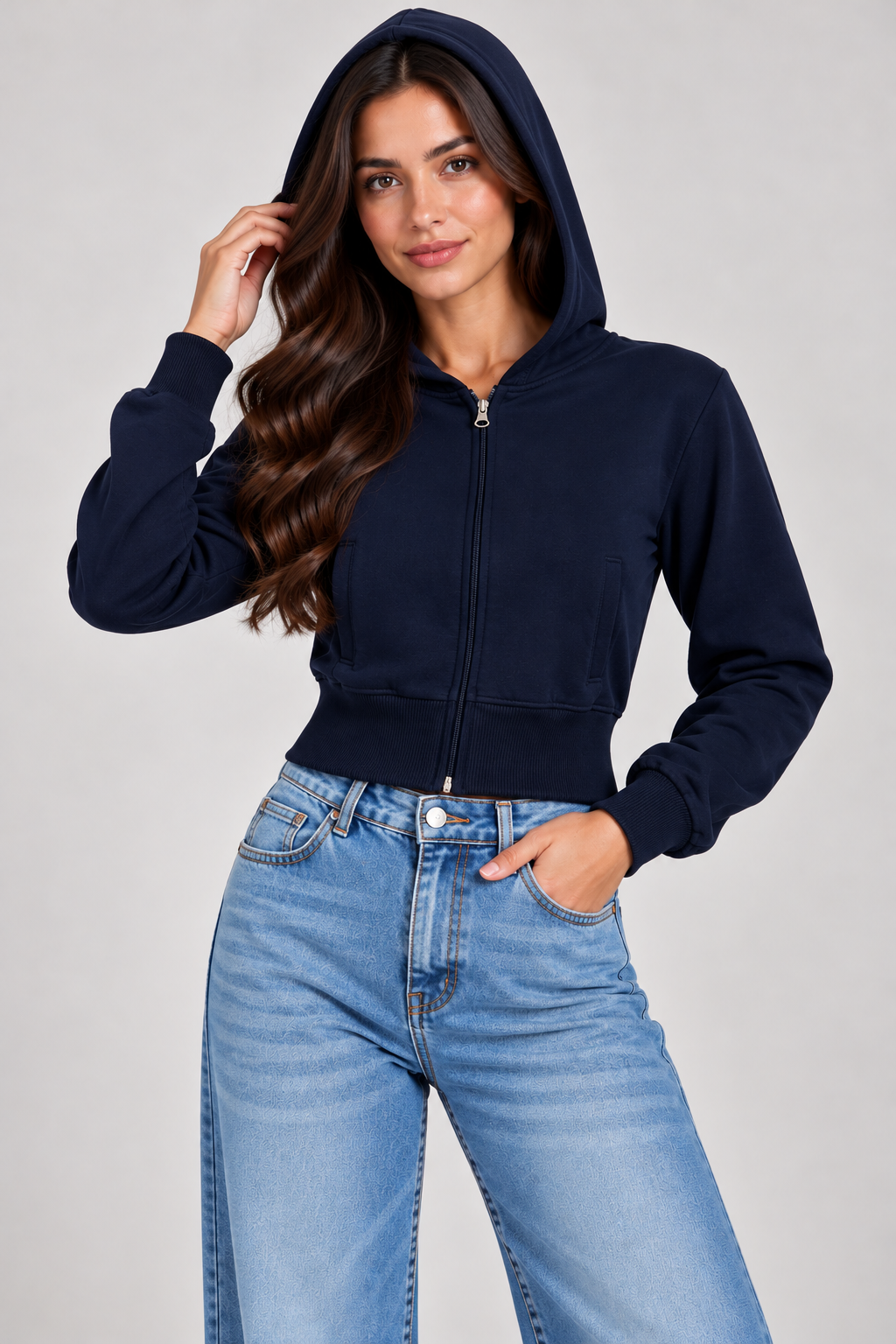 Short zip-up sweatshirt with hood