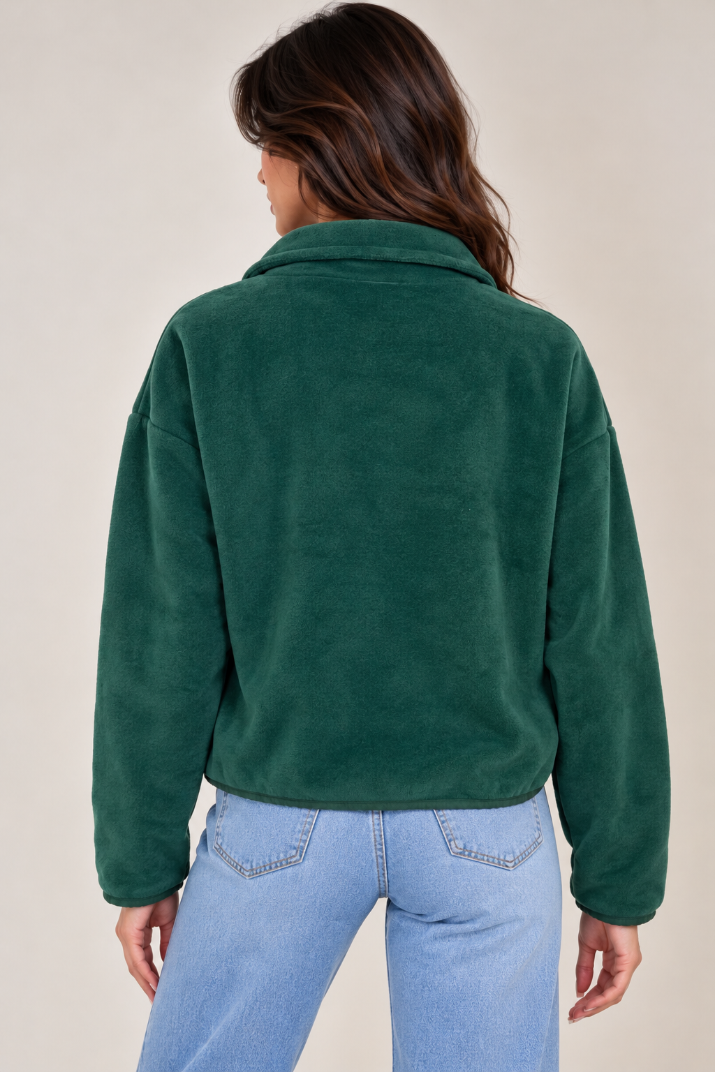 Sherpa blouse with a zip-up collar and zip pocket with a center stripe