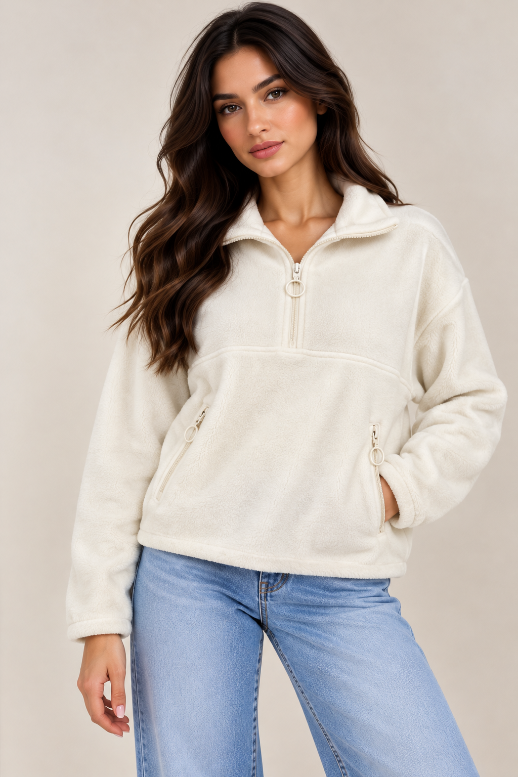 Sherpa blouse with a zip-up collar and zip pocket with a center stripe