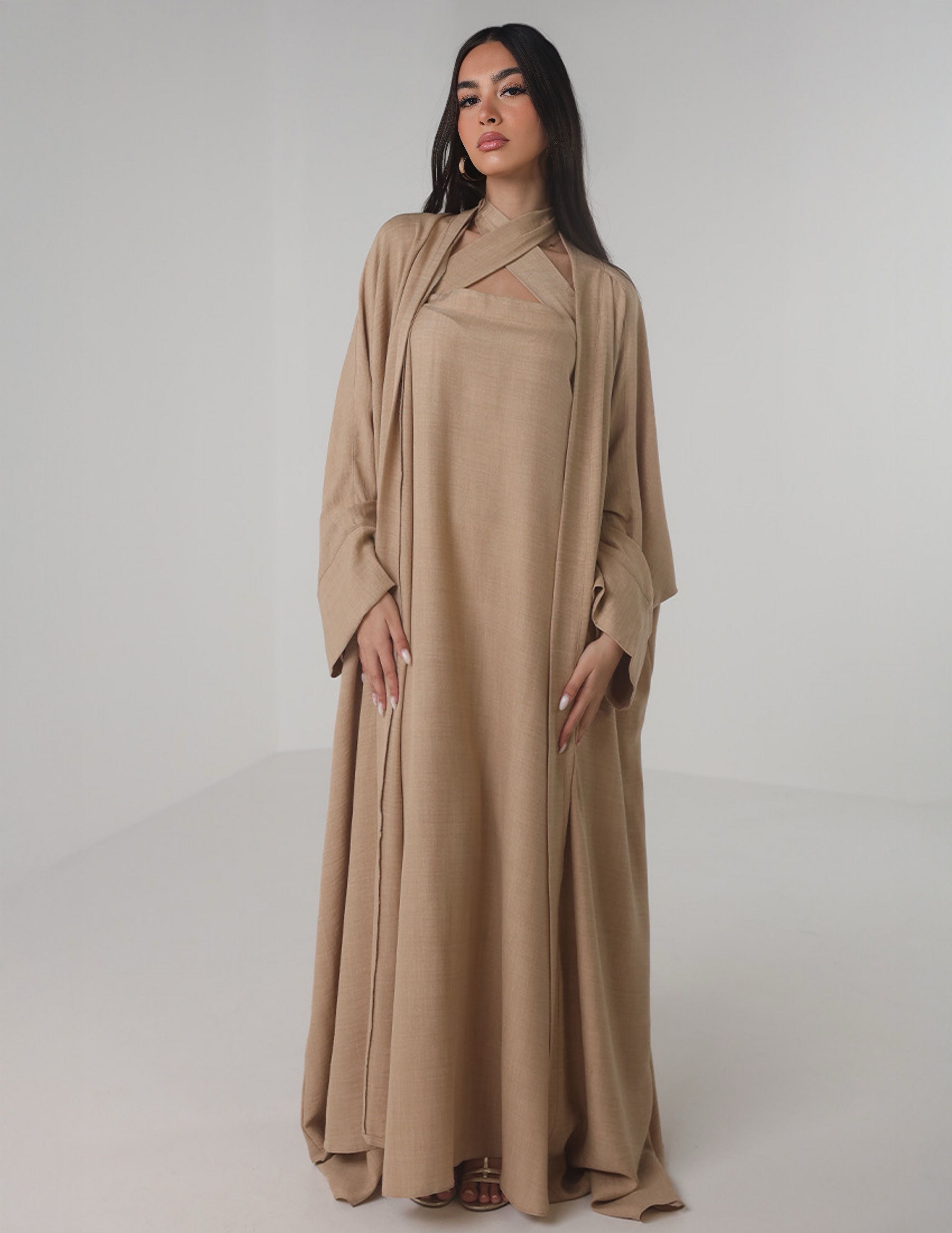 طقم عباية وفستان
