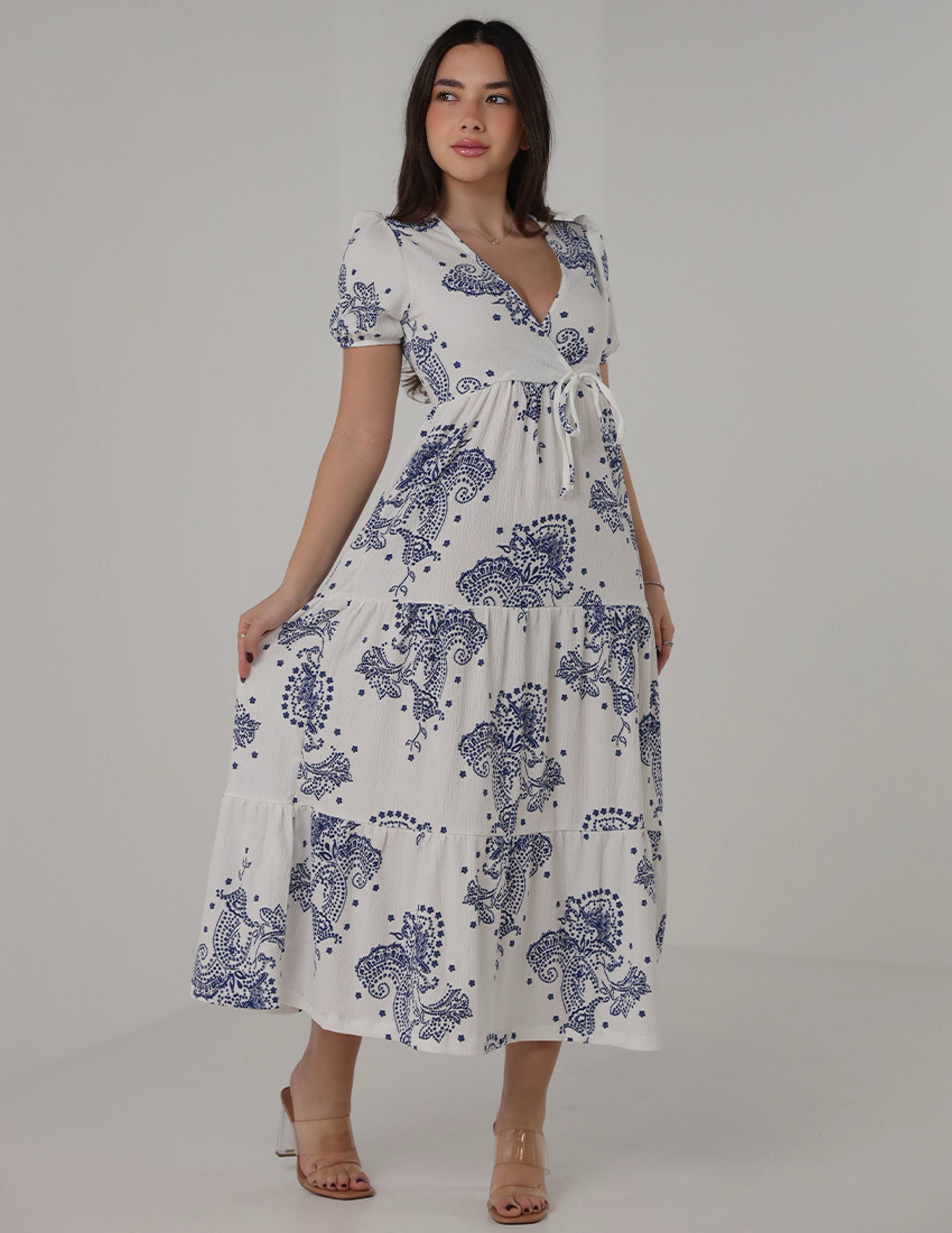 فستان ماكسي مطبوع بنقشة بيزلي