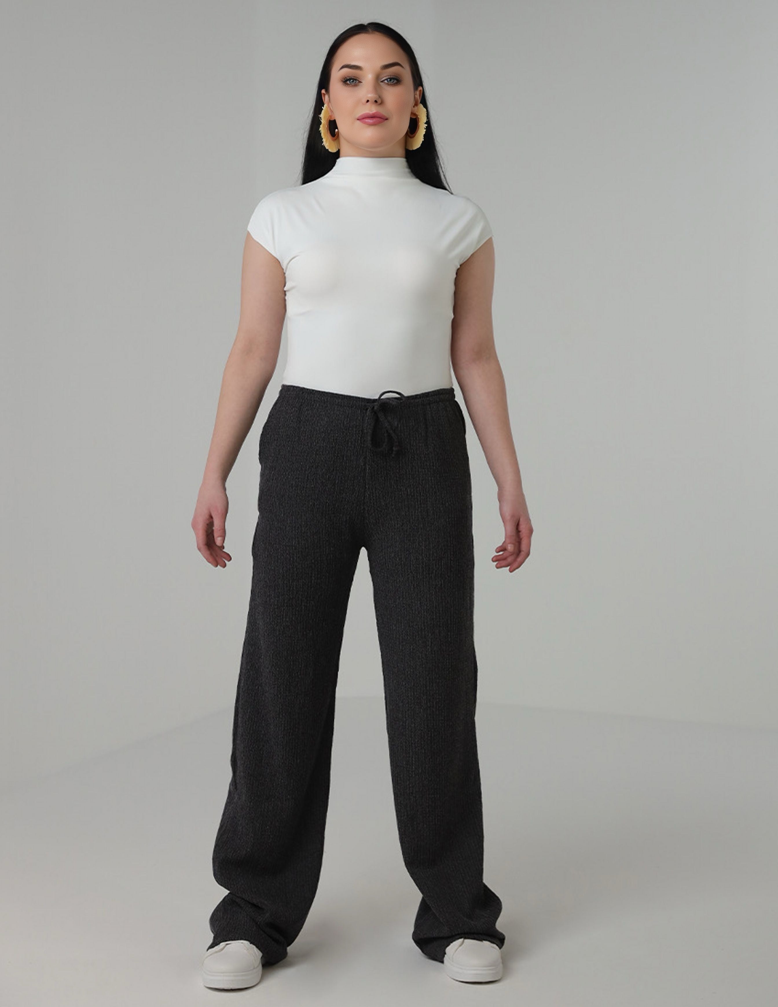 بنطلون بقصّة مستقيمة مع جيب جانبي