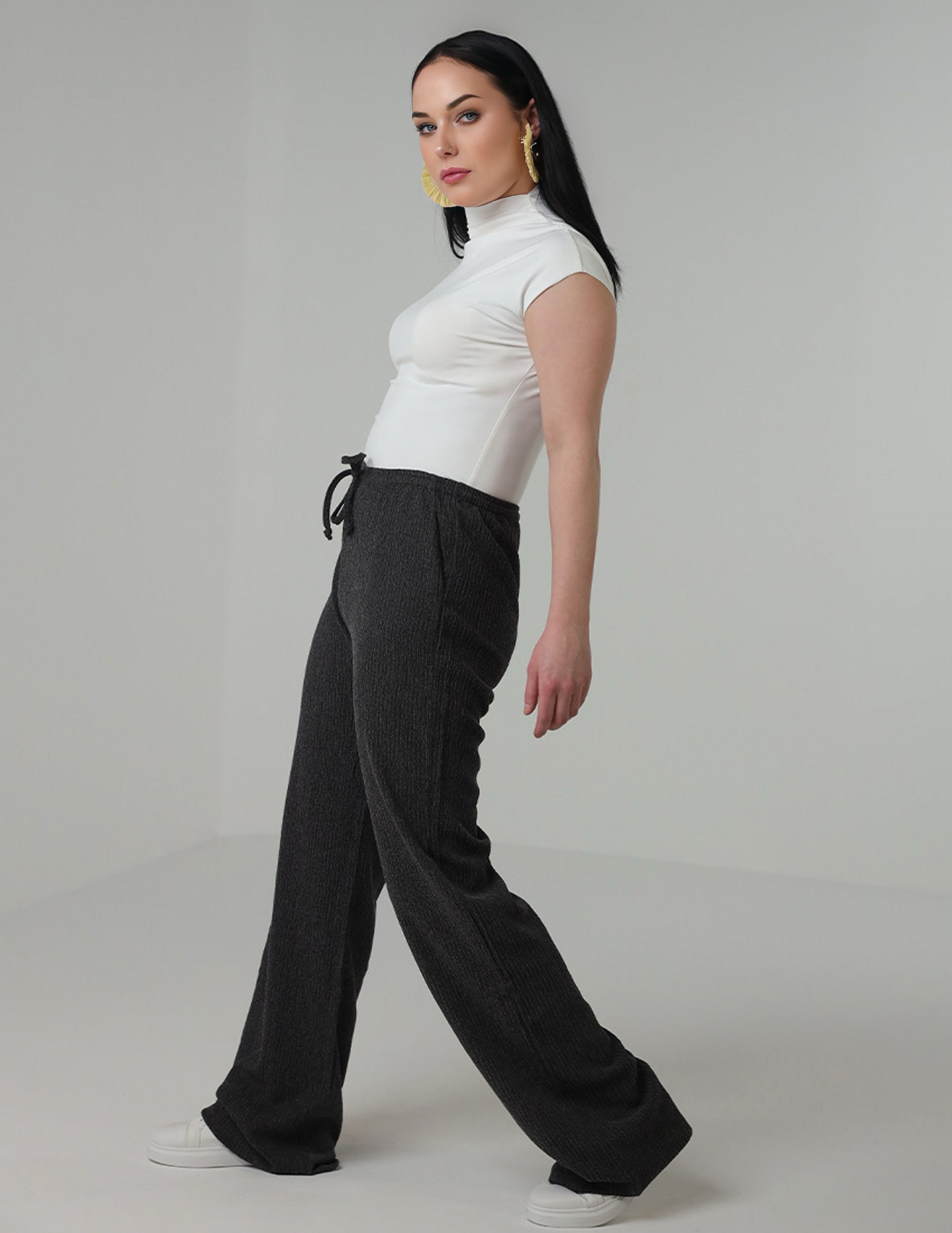 Straight-Cut Pants with Side Pocket