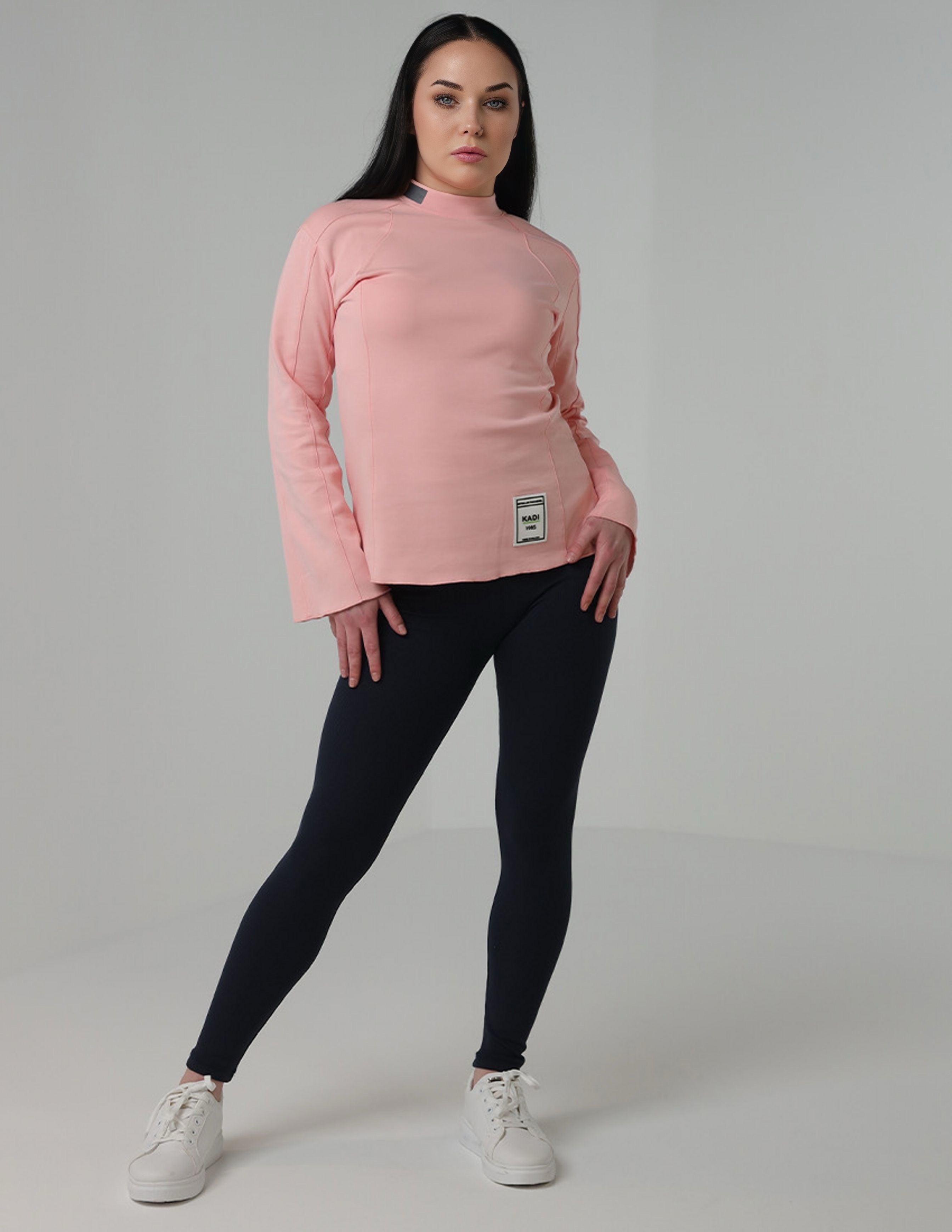 بنطال ضيق من الليكرا المضلع