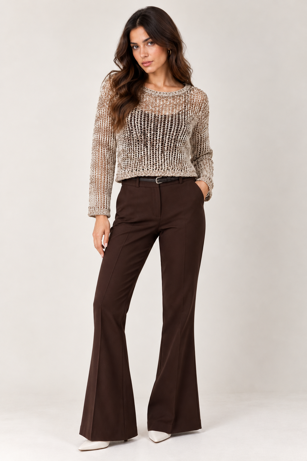 Bootcut pants with belt