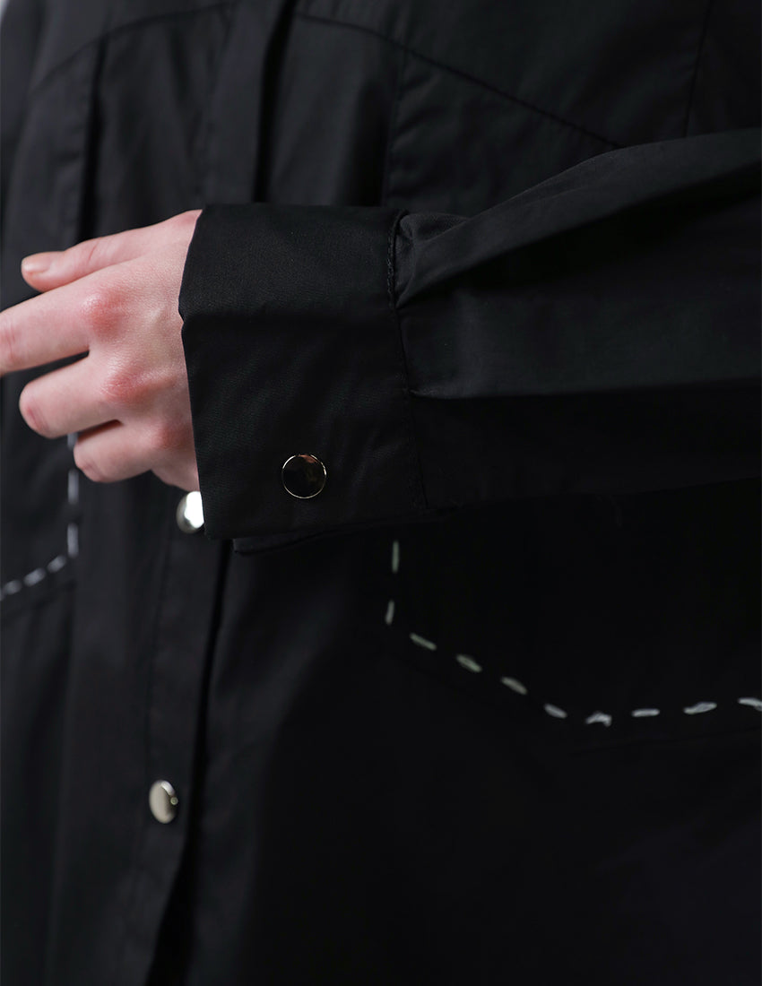 Black shirt with two packets