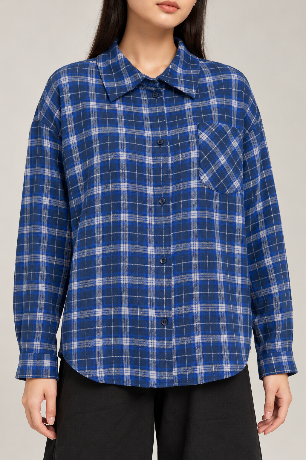 Oversized checkered blue and white shirt with pocket