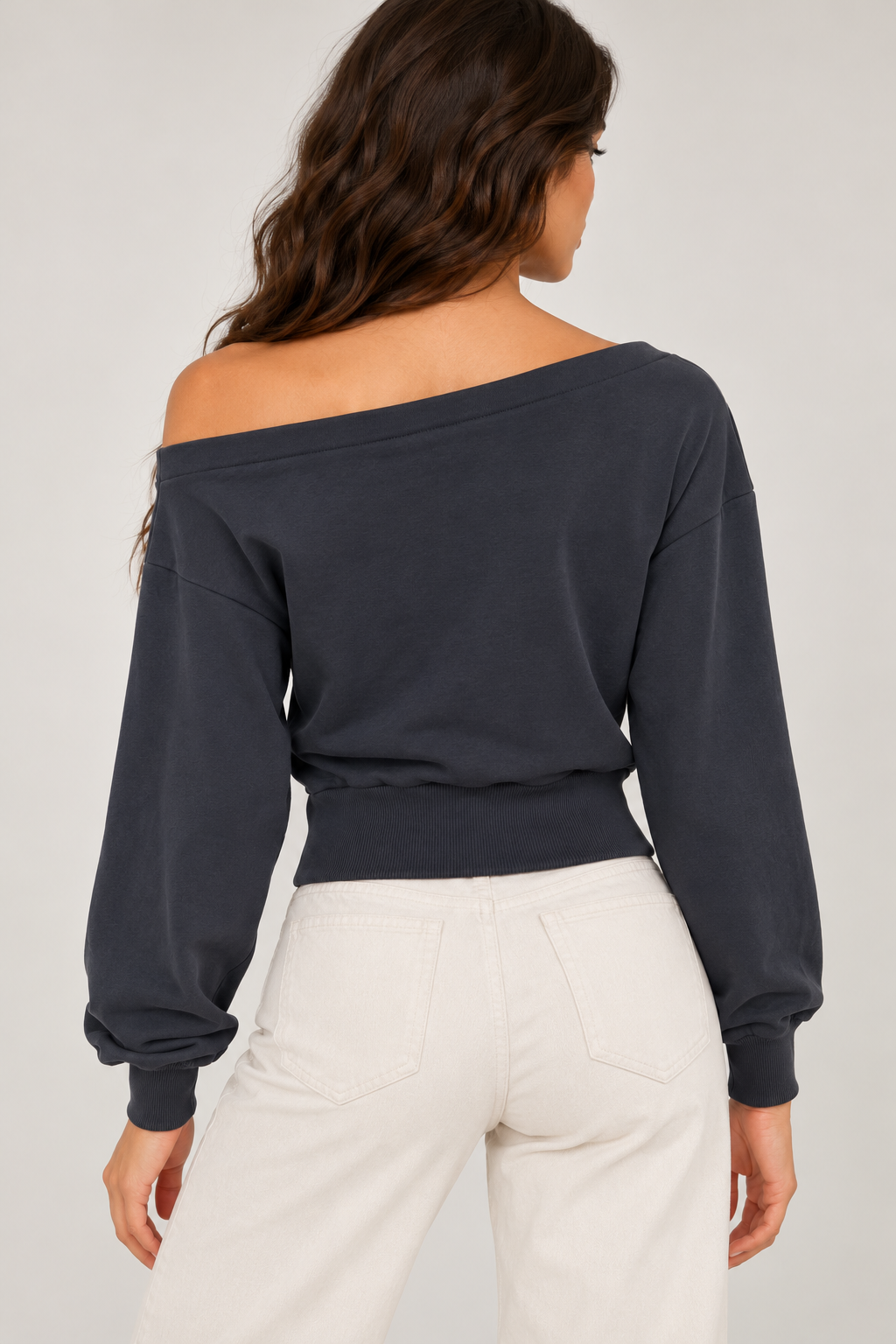 "NEW YORK78" off-shoulder blouse with a charcoal waistband