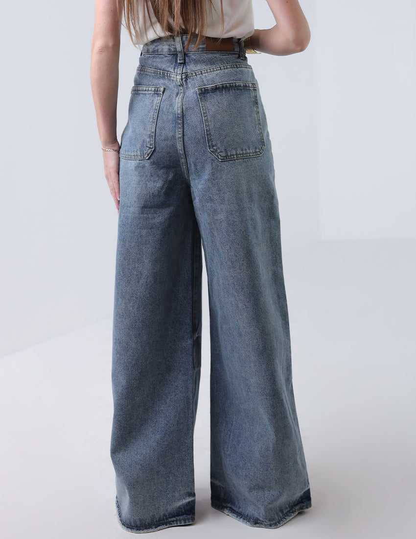 High-Waist Wide-Leg Jeans Blue