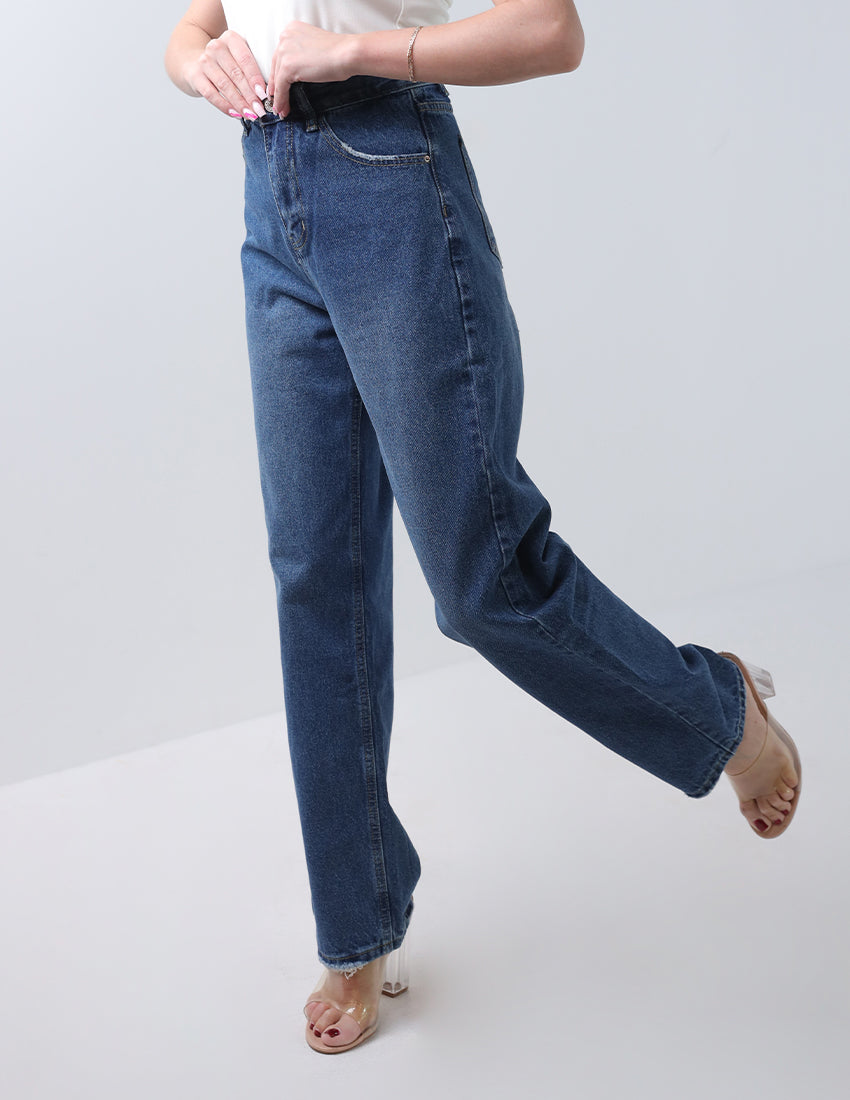 High-waisted Street cut jeans