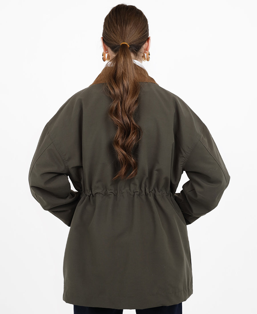 Long jacket with a gathered waist and pocket