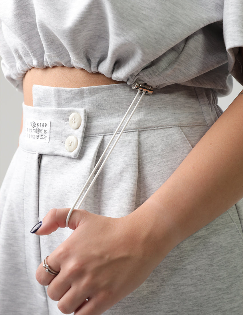 Oversized training t-shirt, sweatpants, wide leg