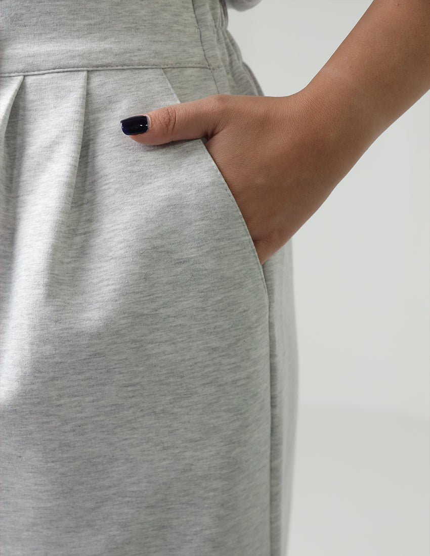 Oversized training t-shirt, sweatpants, wide leg